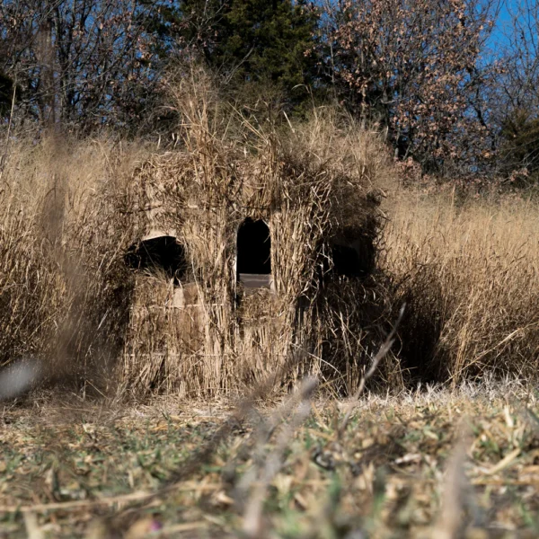 Soft Side 360° Burlap Deluxe 6X6 Ground Blind - Image 3